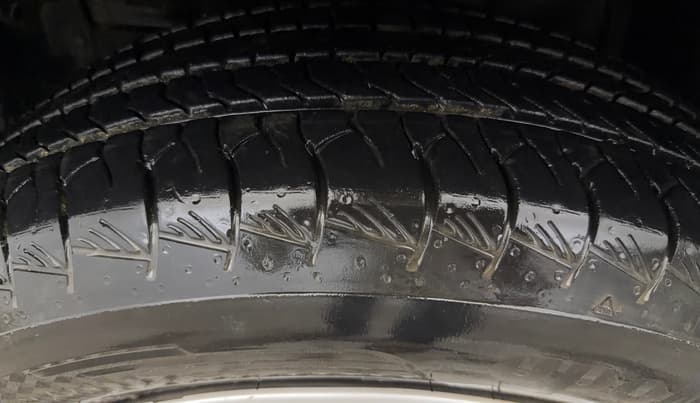 2023 Maruti Grand Vitara SIGMA SMART HYBRID, Petrol, Manual, 12,848 km, Left Front Tyre Tread