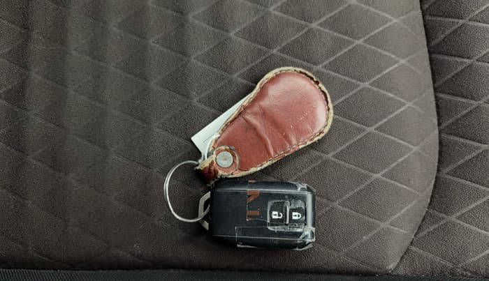 2023 Maruti Grand Vitara SIGMA SMART HYBRID, Petrol, Manual, 12,848 km, Key Close Up