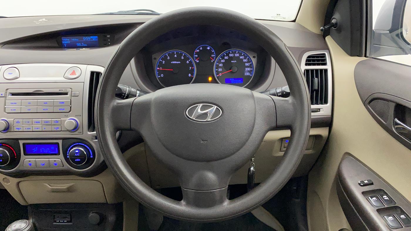 2011 Hyundai i20 MAGNA 1.2, Petrol, Manual, 60,009 km, Steering Wheel Close Up