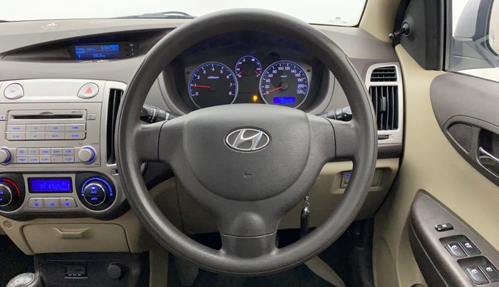 2011 Hyundai i20 MAGNA 1.2, Petrol, Manual, 60,009 km, Steering Wheel Close Up