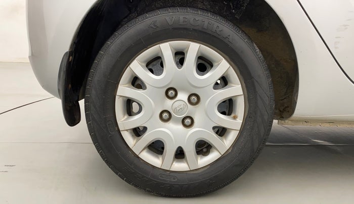 2011 Hyundai i20 MAGNA 1.2, Petrol, Manual, 60,009 km, Right Rear Wheel