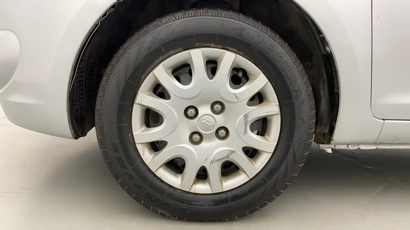 2011 Hyundai i20 MAGNA 1.2, Petrol, Manual, 60,009 km, Left Front Wheel