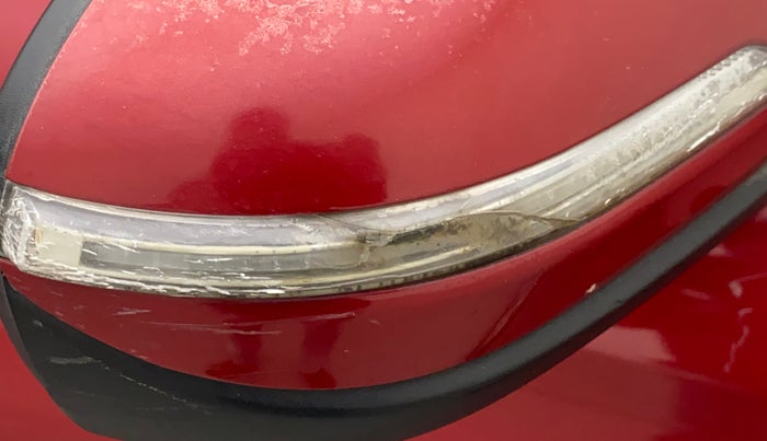 2014 Hyundai Elite i20 SPORTZ 1.4 CRDI, Diesel, Manual, 76,697 km, Right rear-view mirror - Indicator light has minor damage