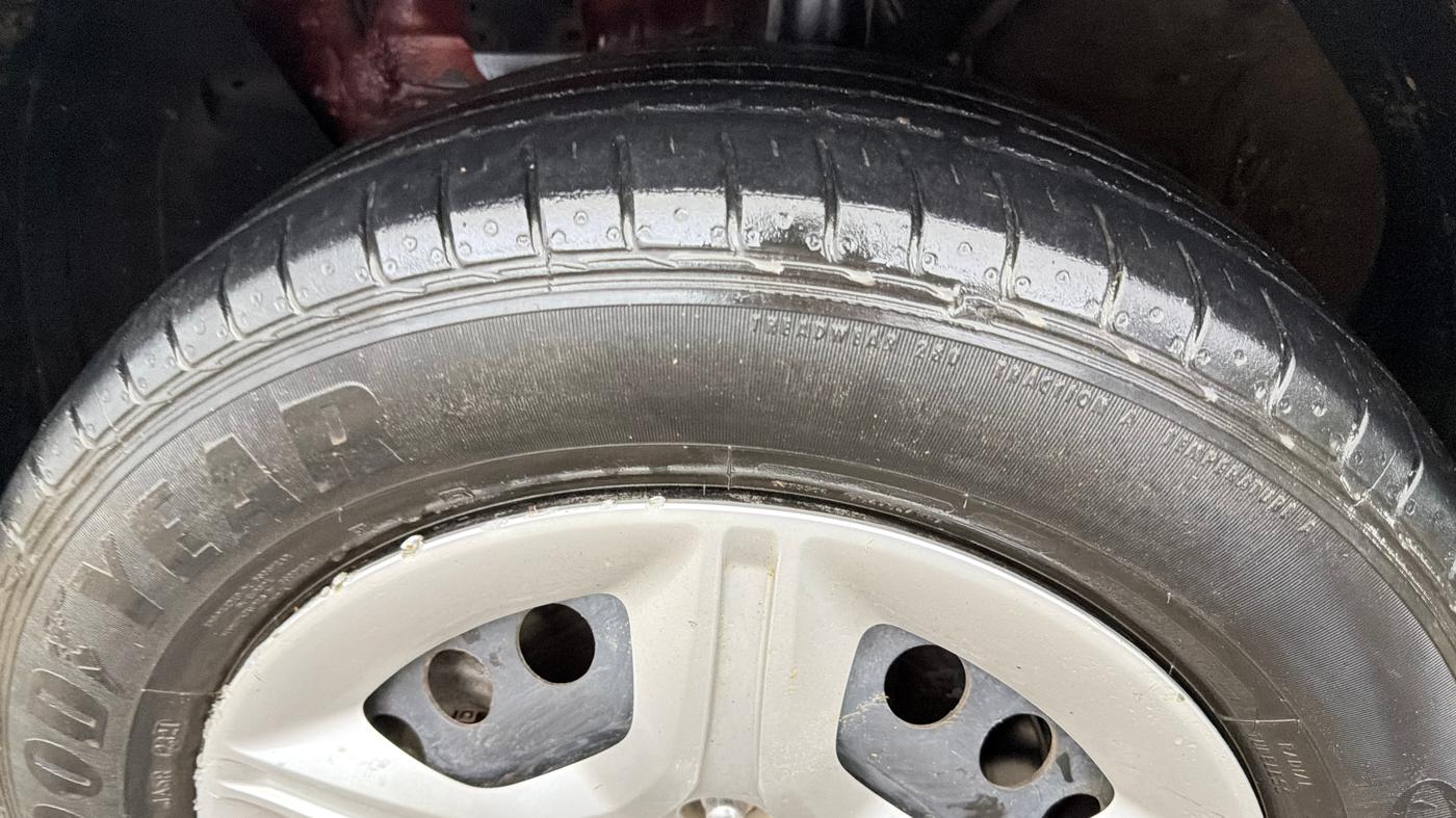 2021 KIA SELTOS HTK 1.5 PETROL, Petrol, Manual, 72,099 km, Left Front Tyre Tread