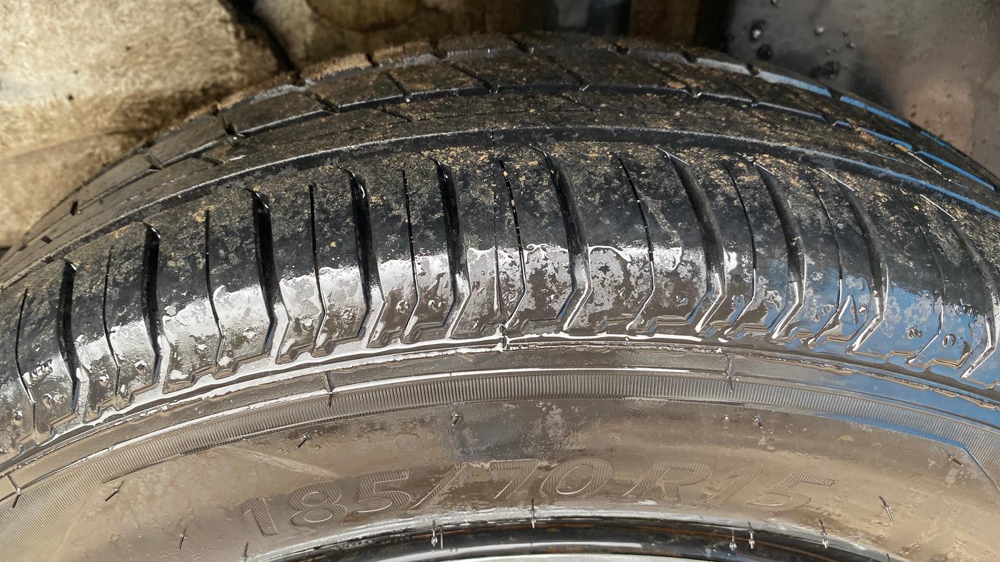 2024 Tata PUNCH ACCOMPLISHED MT CNG, CNG, Manual, 81,291 km, Left Rear Tyre Tread