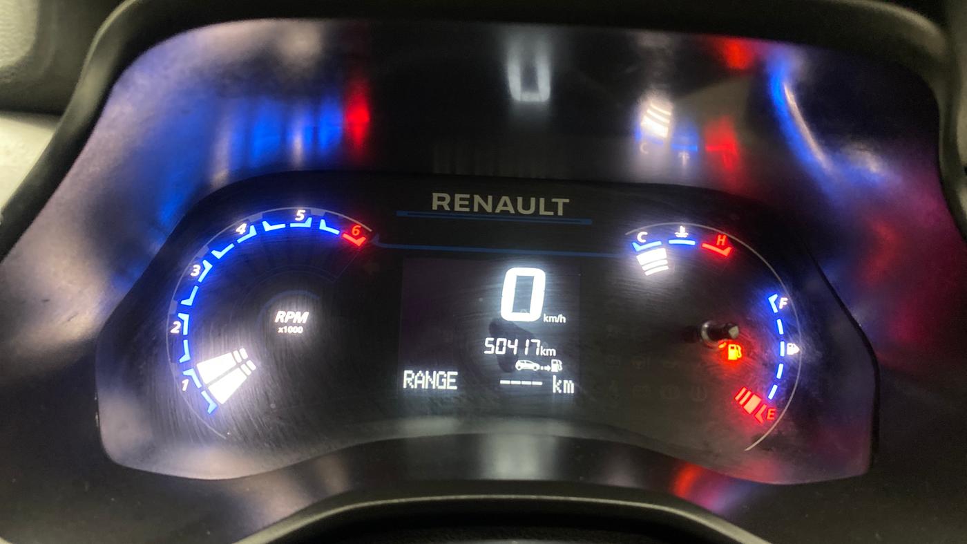 2023 Renault TRIBER RXZ, Petrol, Manual, 50,417 km, Odometer Image