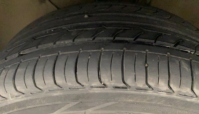 2016 Hyundai i20 Active 1.2 S, Petrol, Manual, 99,715 km, Left Front Tyre Tread