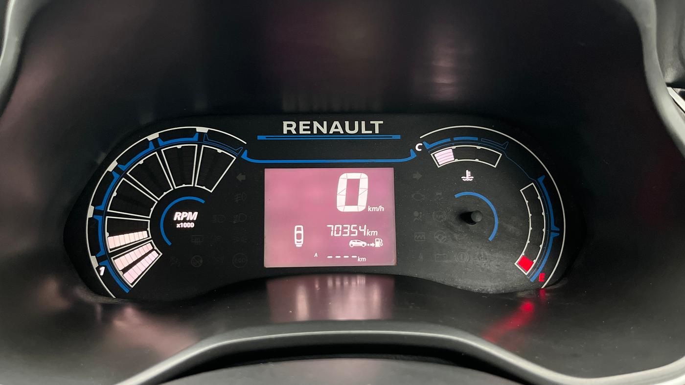 2019 Renault TRIBER RXL MT, Petrol, Manual, 70,354 km, Odometer Image