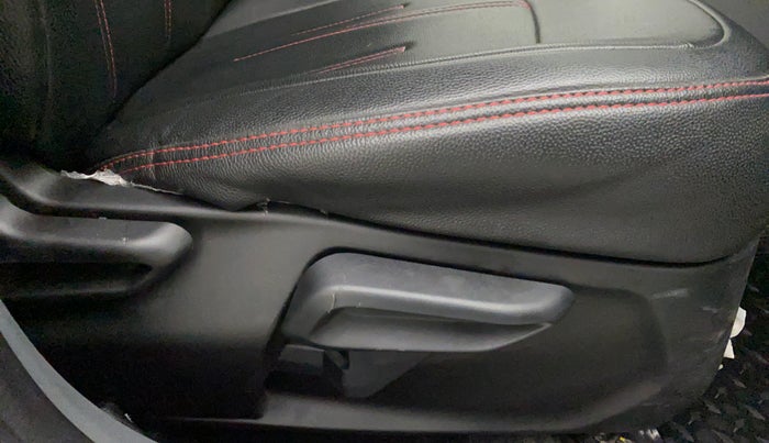 2021 Tata TIGOR XZA PLUS PETROL, Petrol, Automatic, 21,815 km, Driver Side Adjustment Panel