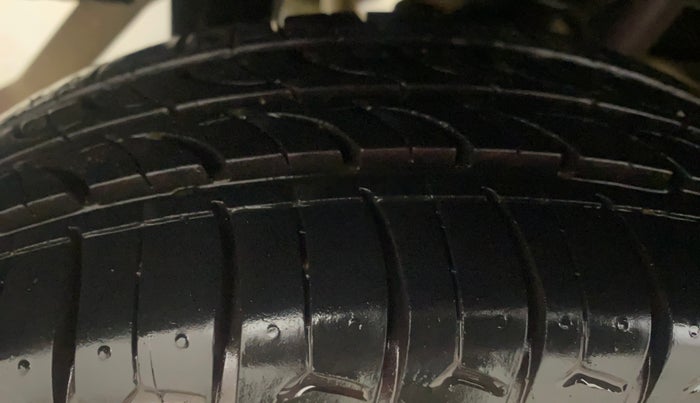 2017 Maruti Alto K10 VXI (O) AMT, Petrol, Automatic, 55,026 km, Right Rear Tyre Tread