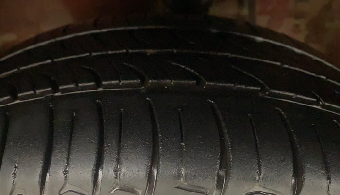 2017 Maruti Alto K10 VXI (O) AMT, Petrol, Automatic, 55,026 km, Left Front Tyre Tread