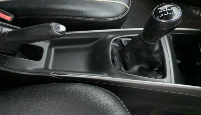 2020 Maruti Baleno ZETA PETROL 1.2, Petrol, Manual, 83,281 km, Gear Lever