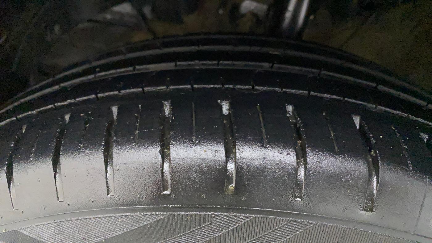 2020 Maruti Baleno ZETA PETROL 1.2, Petrol, Manual, 83,281 km, Left Front Tyre Tread