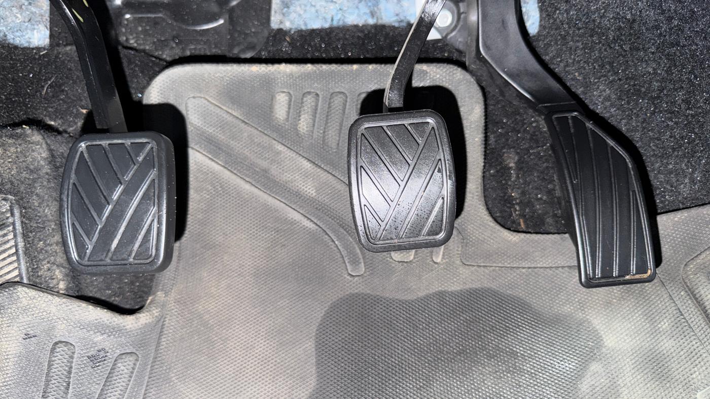 2025 Maruti BREZZA LXI S- CNG, CNG, Manual, 29,363 km, Pedals