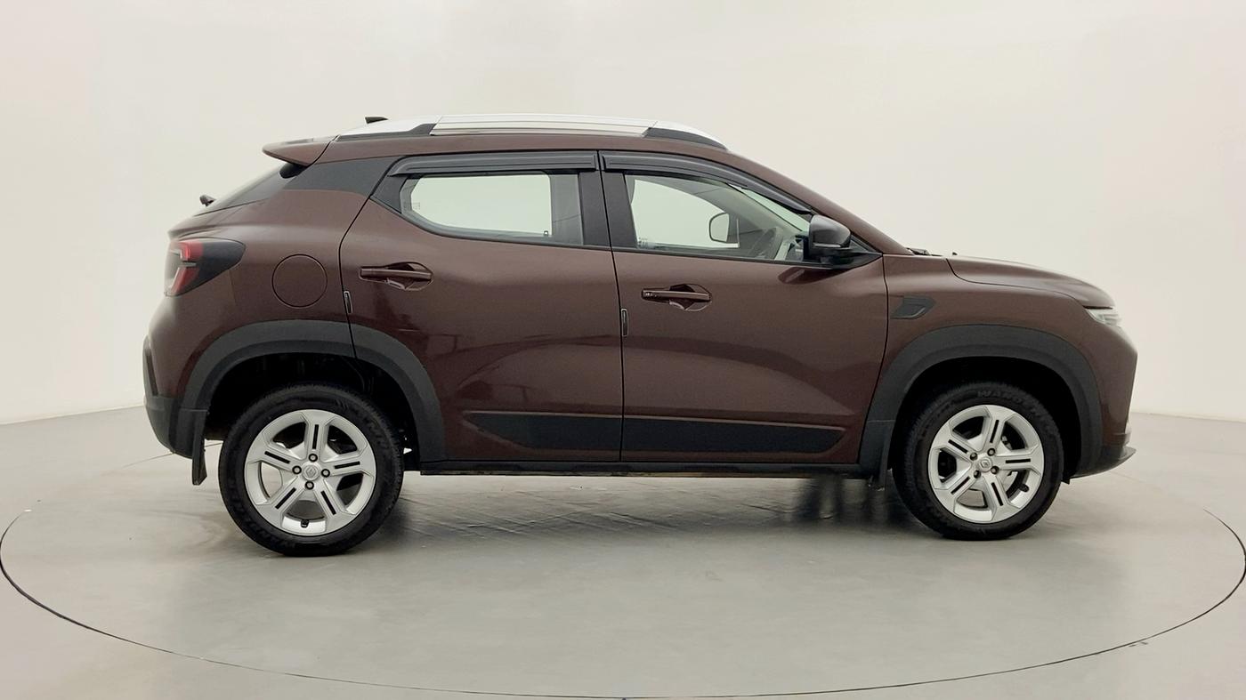 2022 Renault Kiger RXT 1.0 AMT, Petrol, Automatic, 4,062 km, Right Side View