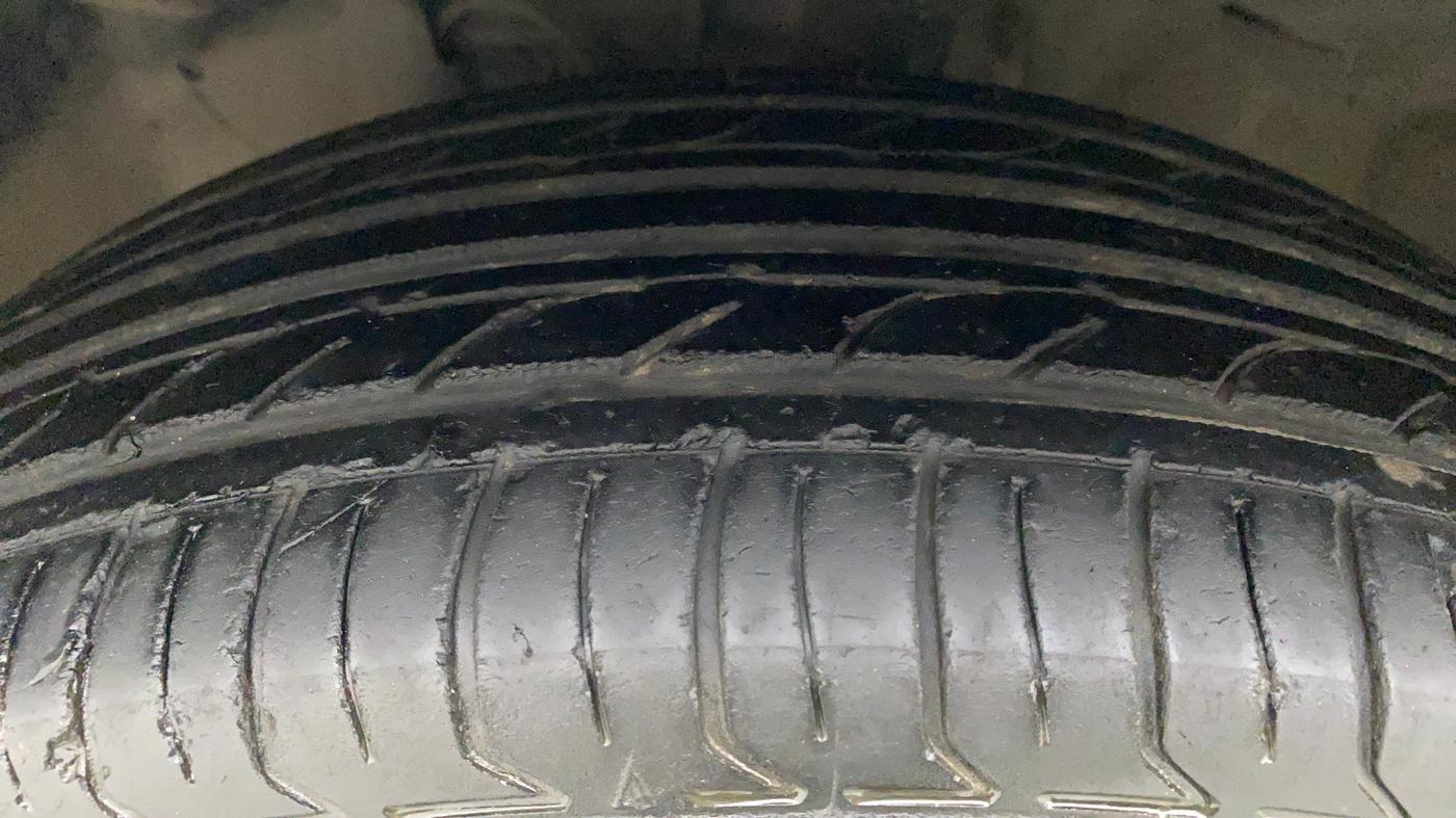 2015 Nissan Micra XL CVT, Petrol, Automatic, 52,233 km, Left Front Tyre Tread