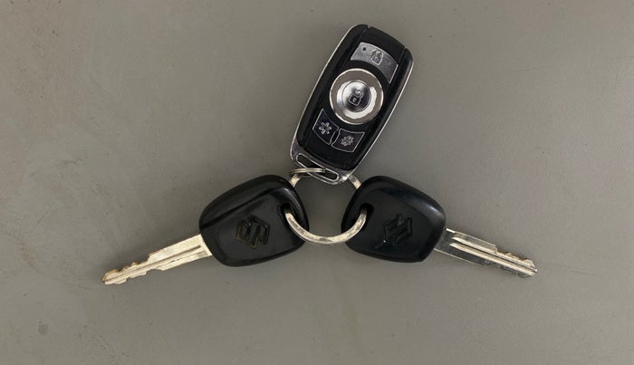 2015 Maruti Alto K10 VXI AMT, Petrol, Automatic, 45,316 km, Key Close Up