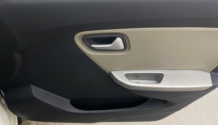 2015 Maruti Alto K10 VXI AMT, Petrol, Automatic, 45,316 km, Driver Side Door Panels Control