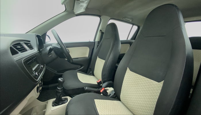 2020 Maruti Alto LXI, Petrol, Manual, 33,311 km, Right Side Front Door Cabin