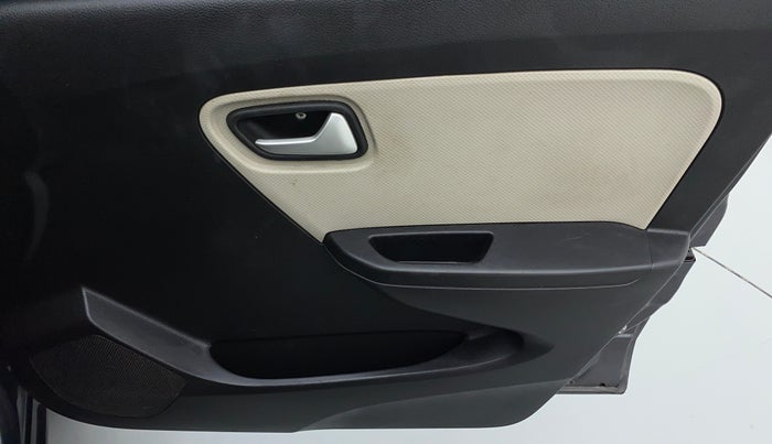 2020 Maruti Alto LXI, Petrol, Manual, 33,311 km, Driver Side Door Panels Control