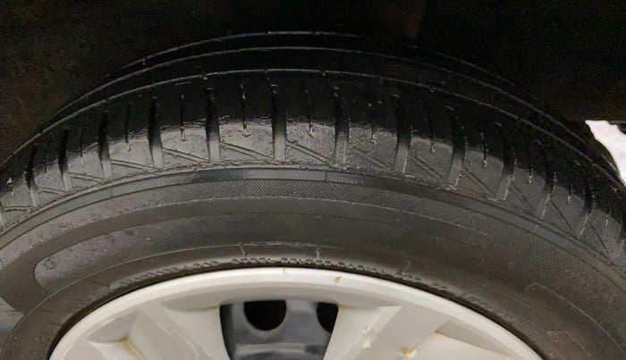 2020 Renault Kwid RXL, Petrol, Manual, 60,120 km, Left Rear Tyre Tread