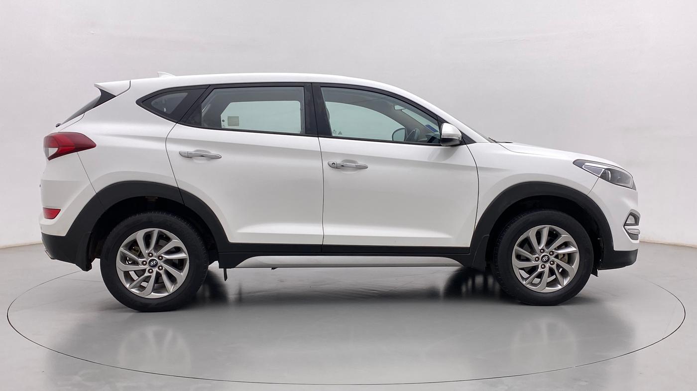 2018 Hyundai Tucson 2WD MT DIESEL, Diesel, Manual, 63,440 km, Right Side View