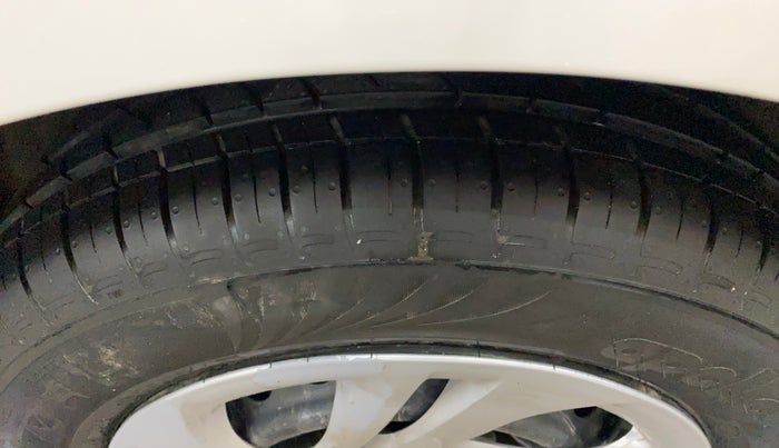 2022 Hyundai AURA S 1.2 CNG, CNG, Manual, 62,265 km, Right Front Tyre Tread