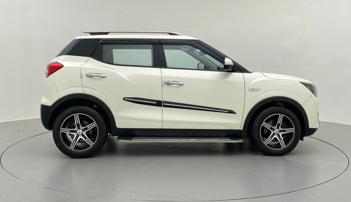 2019 Mahindra XUV300 1.2 W4 MT, Petrol, Manual, 18,143 km, Right Side View