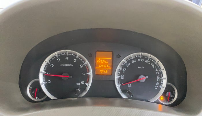 2016 Maruti Ertiga VXI, CNG, Manual, 69,787 km, Odometer Image
