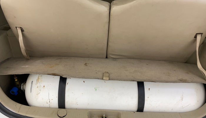 2016 Maruti Ertiga VXI, CNG, Manual, 69,787 km, Boot Inside