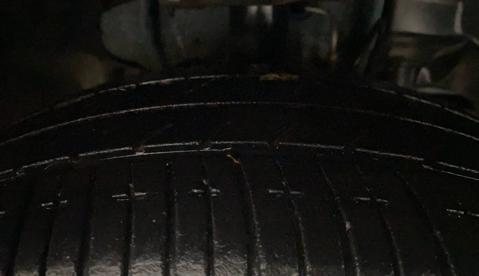 2019 Tata Tiago XZ PLUS PETROL, Petrol, Manual, 25,339 km, Right Front Tyre Tread