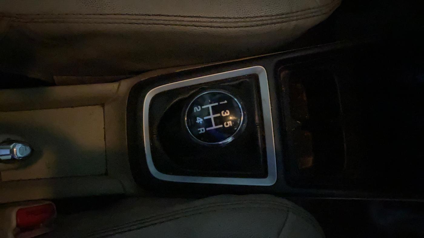 2018 Maruti Dzire VXI, Petrol, Manual, 94,507 km, Gear Lever