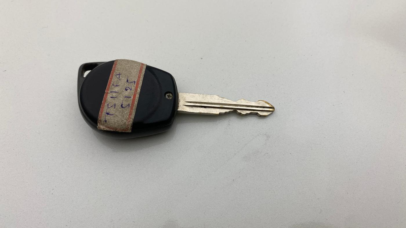 2023 Maruti Swift VXI AMT, Petrol, Automatic, 40,865 km, Key Close Up