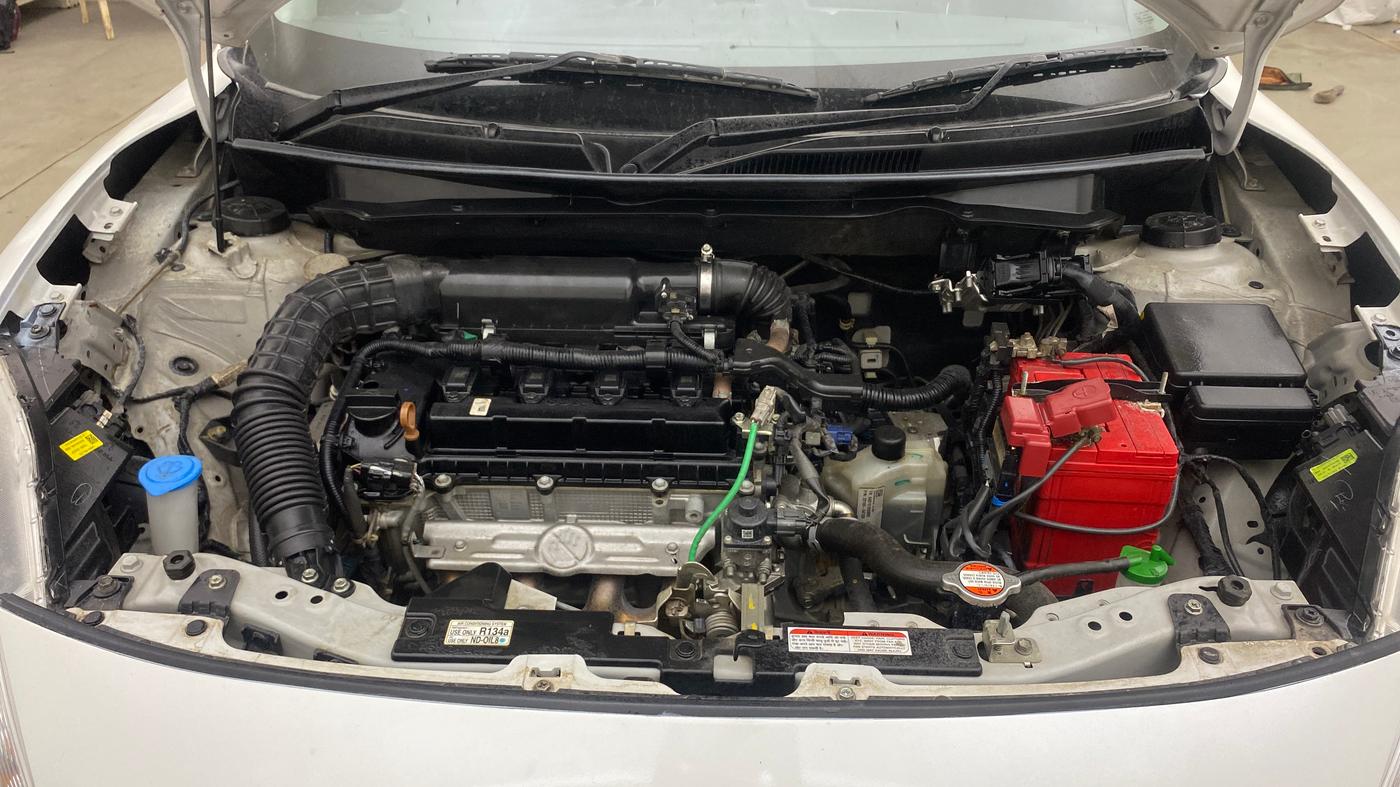 2023 Maruti Swift VXI AMT, Petrol, Automatic, 40,865 km, Engine View