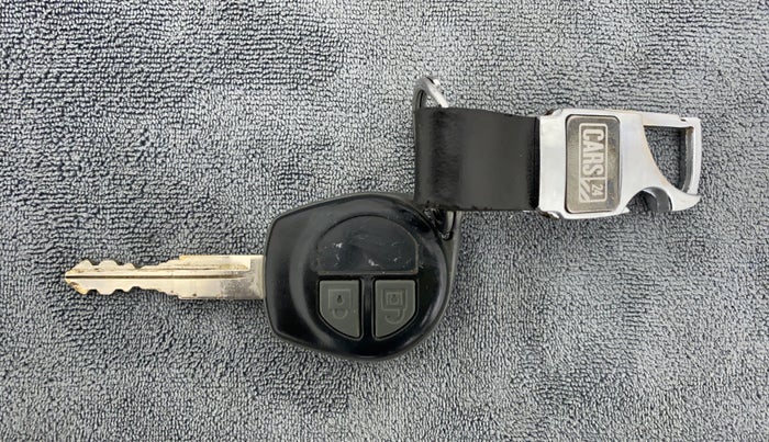 2016 Maruti Swift LXI OPT, Petrol, Manual, 29,093 km, Key Close Up