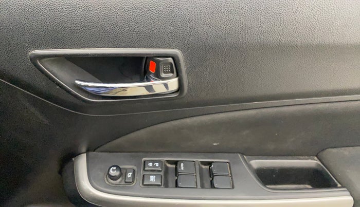 2019 Maruti Swift ZXI AMT, Petrol, Automatic, 55,607 km, Driver Side Door Panels Control