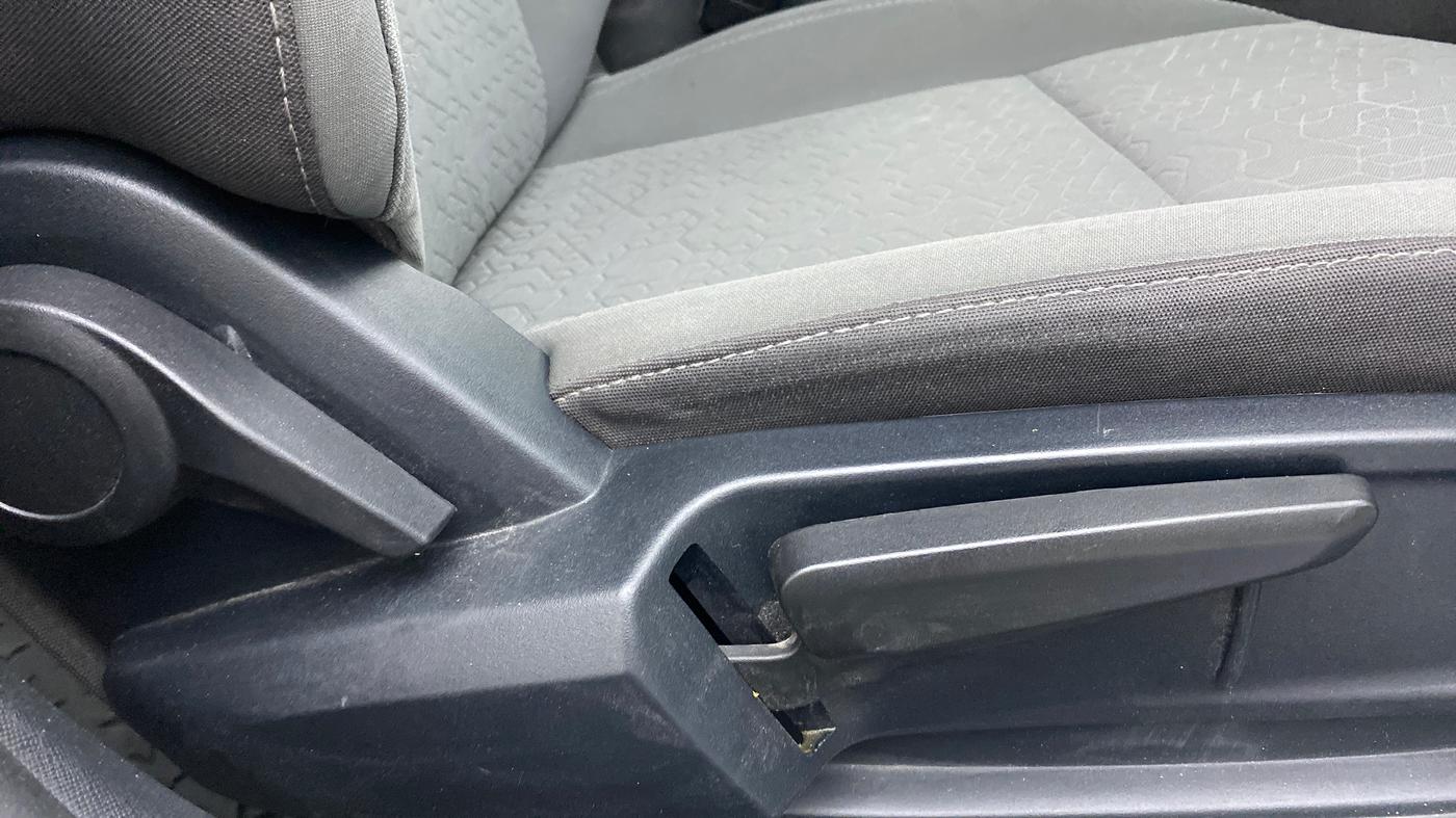 2020 Tata ALTROZ XZ PETROL, Petrol, Manual, 41,505 km, Driver Side Adjustment Panel