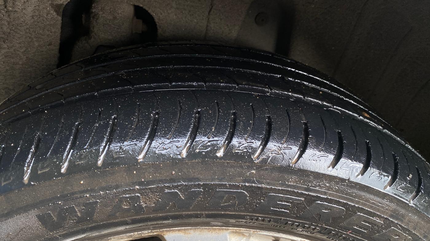 2019 Mahindra XUV300 W8 1.5 DIESEL AMT, Diesel, Automatic, 47,935 km, Left Rear Tyre Tread