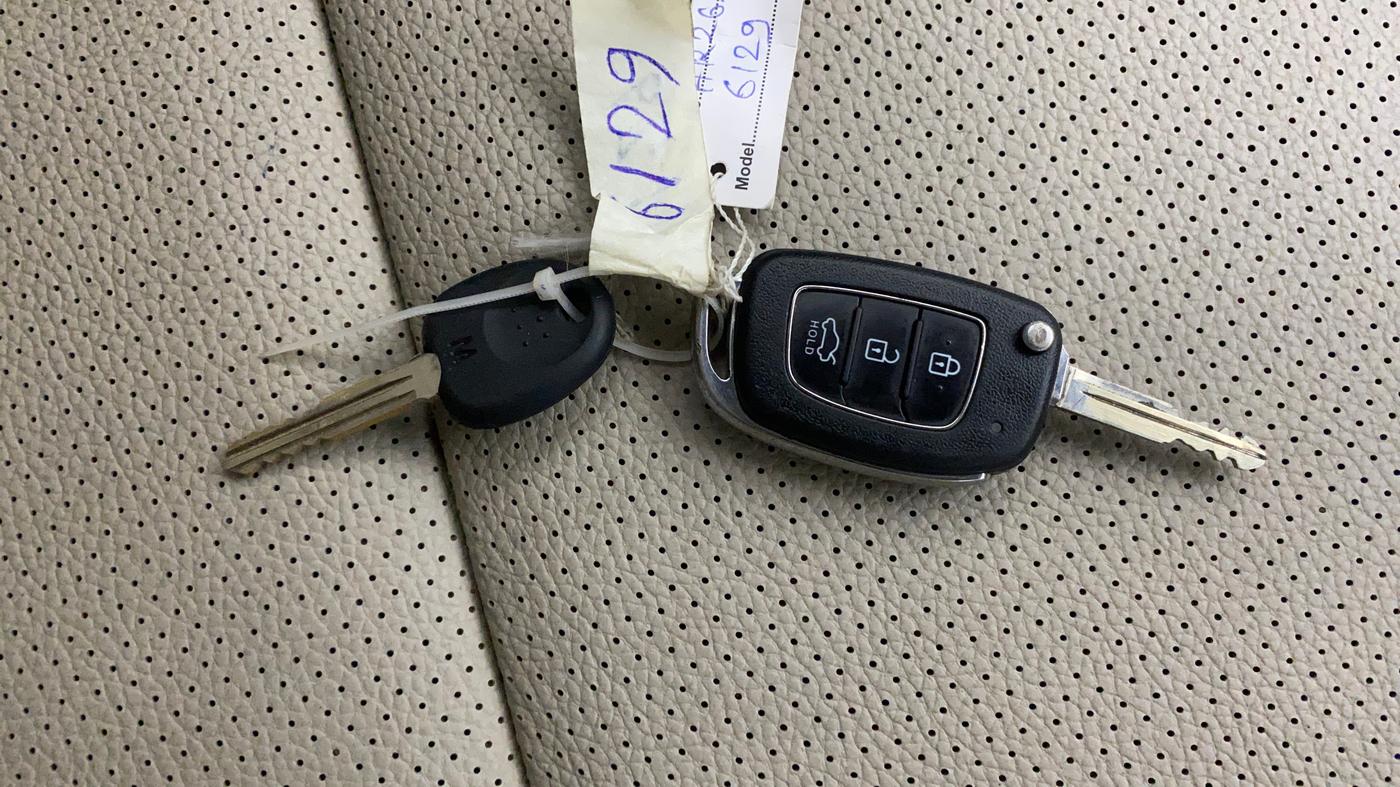 2019 Hyundai GRAND I10 NIOS SPORTZ AMT 1.2 KAPPA VTVT, Petrol, Automatic, 41,171 km, Key Close Up