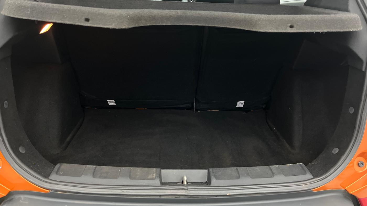 2018 Tata NEXON XZ PLUS PETROL, Petrol, Manual, 29,820 km, Boot Inside