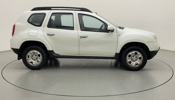 2014 Renault Duster 85 PS RXL DIESEL, Diesel, Manual, 97,491 km, Right Side View