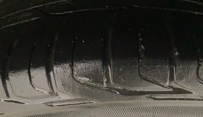 2013 Hyundai Verna FLUIDIC 1.6 VTVT SX, Petrol, Manual, 71,915 km, Left Rear Tyre Tread