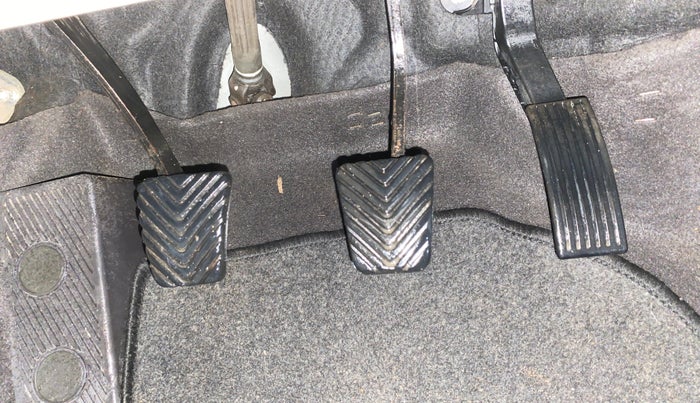 2013 Hyundai Verna FLUIDIC 1.6 VTVT SX, Petrol, Manual, 71,915 km, Pedals