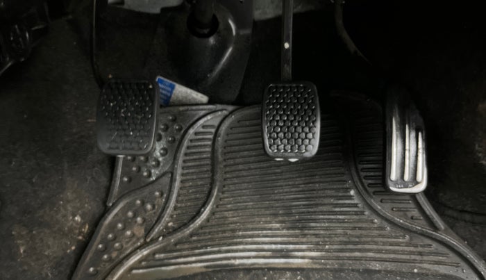 2014 Maruti Alto 800 LXI, Petrol, Manual, 45,941 km, Pedals