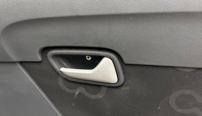 2014 Maruti Alto 800 LXI, Petrol, Manual, 45,941 km, Driver Side Door Panels Control