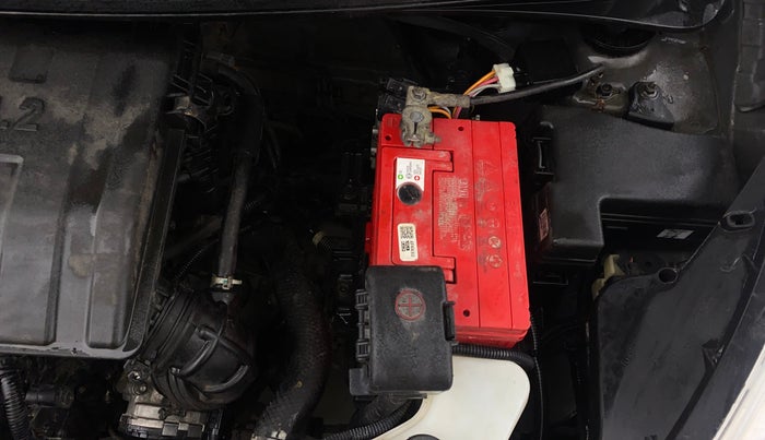 2016 Hyundai Grand i10 SPORTZ 1.2 KAPPA VTVT, Petrol, Manual, 22,280 km, Engine View - Left