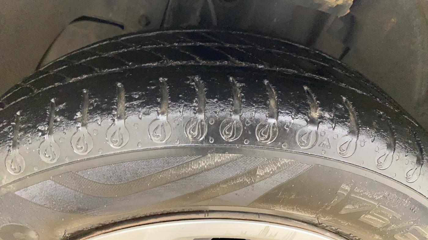 2021 Tata TIGOR XZ PETROL, Petrol, Manual, 78,267 km, Left Front Tyre Tread