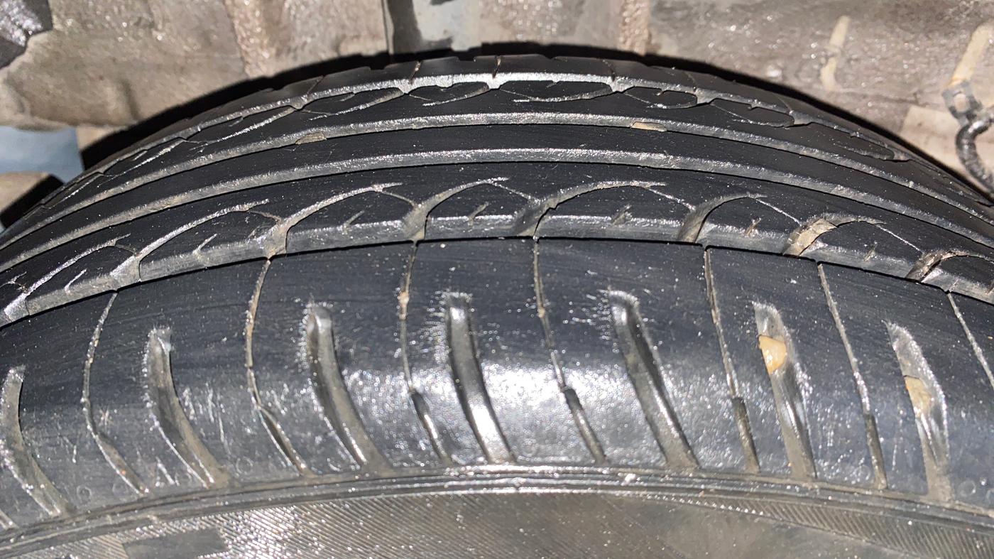 2018 Tata TIGOR XT PETROL, Petrol, Manual, 87,871 km, Right Rear Tyre Tread