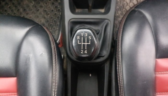 2020 Renault Kwid RXL, CNG, Manual, 60,102 km, Gear Lever