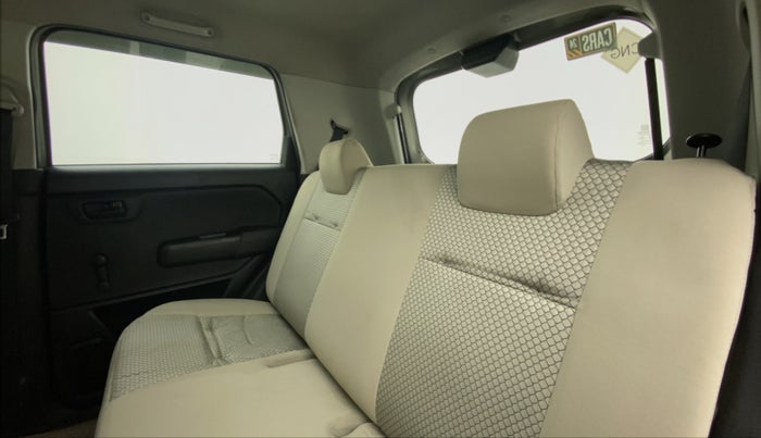 2020 Maruti New Wagon-R LXI CNG (O) 1.0, CNG, Manual, 63,314 km, Right Side Rear Door Cabin
